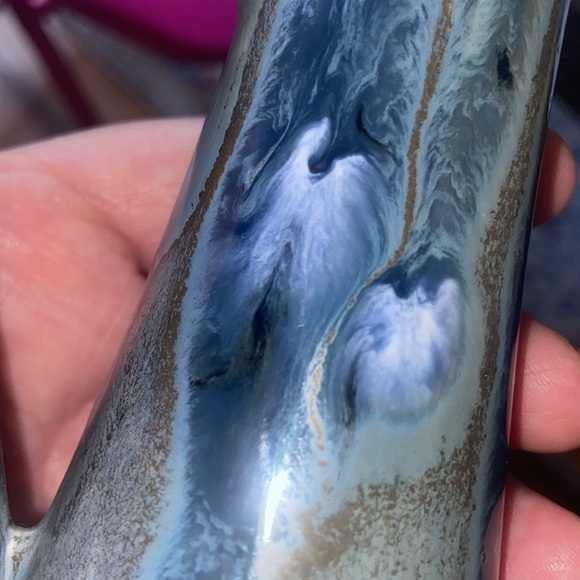 Mid century vase/pitcher blue shades drip glaze T5 - Picture 6 of 7